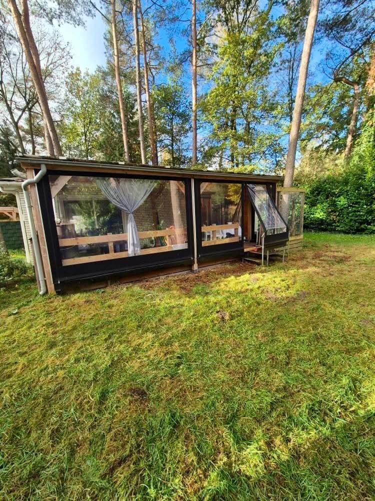 Cosy Chalet Veluwe With A Spacious Garden And Veranda Doornspijk Exterior foto